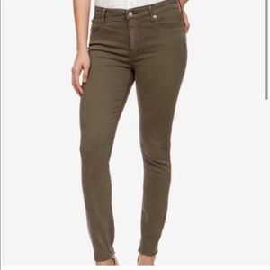 Lucky Brand olive green skinny Ava crop
